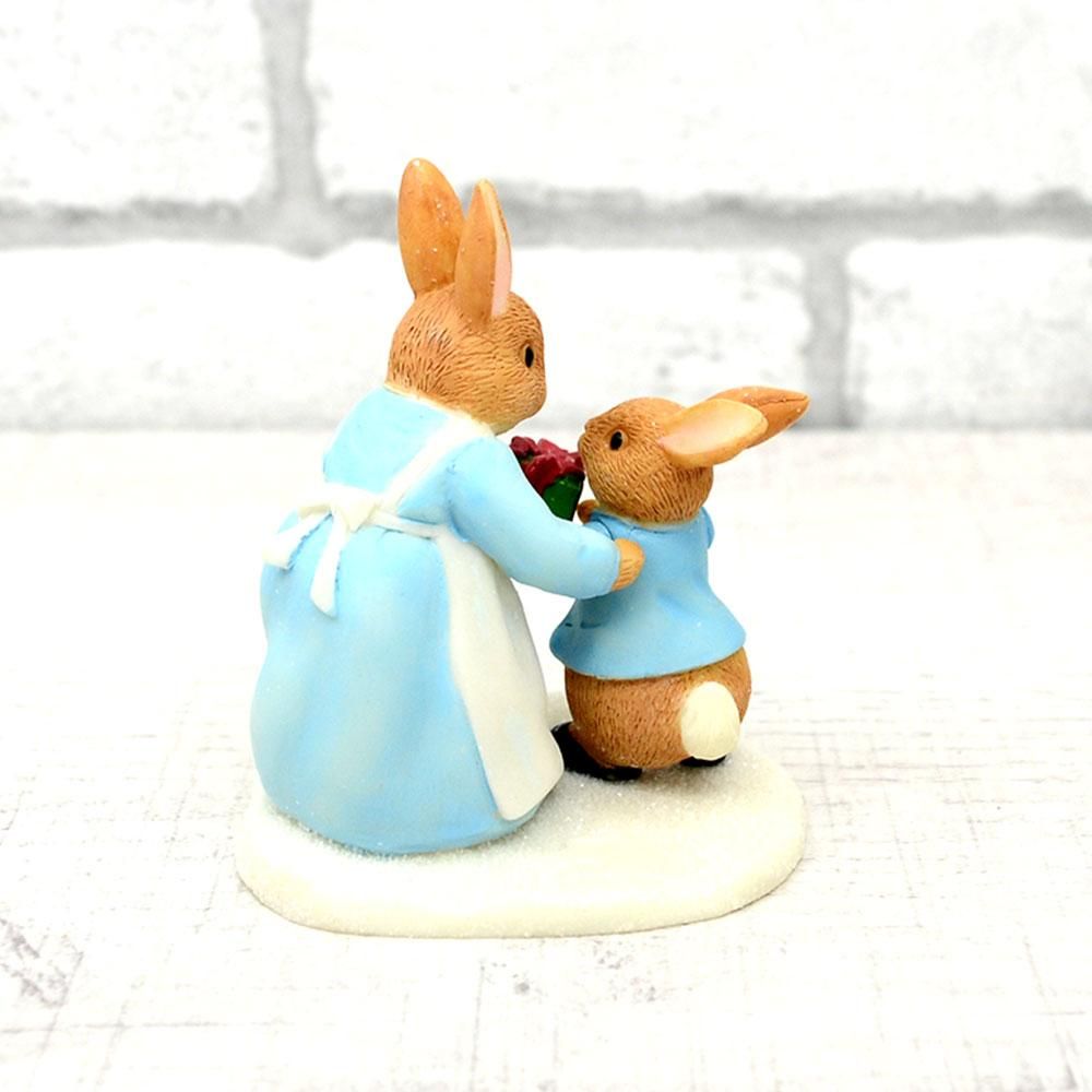 Mrs. Rabbit Passing Peter Rabbit aesent Figurine